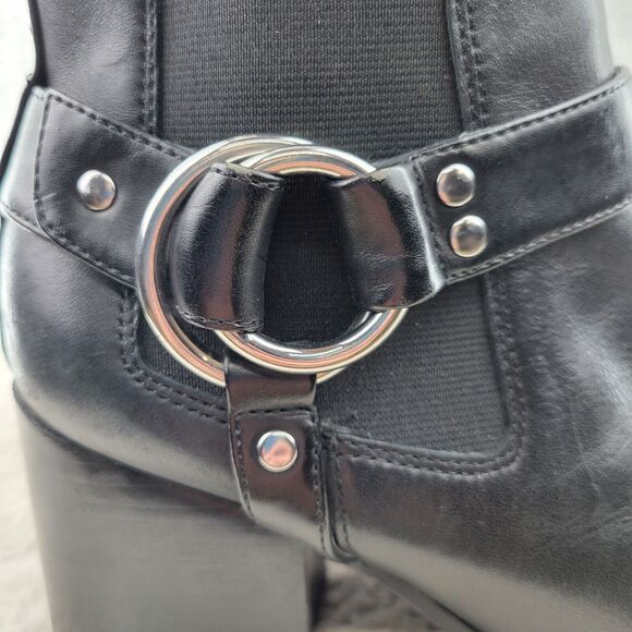 Marc Fisher View Black Leather Harness Booties Sz 9 Chunky Heel Silver Tone Ring - Picture 3 of 10